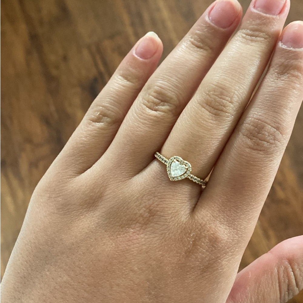 Gold pandora ring, size 7